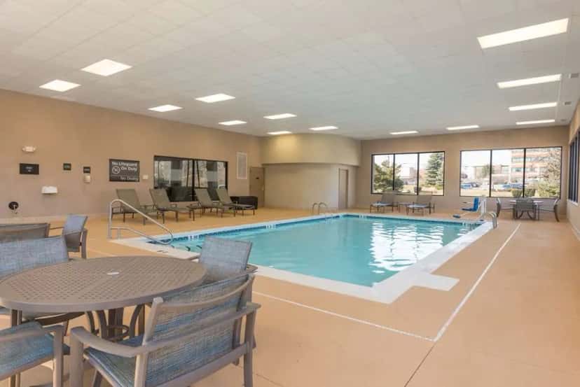 In-room hot tub at Hampton Inn East Lansing in East Lansing, MI