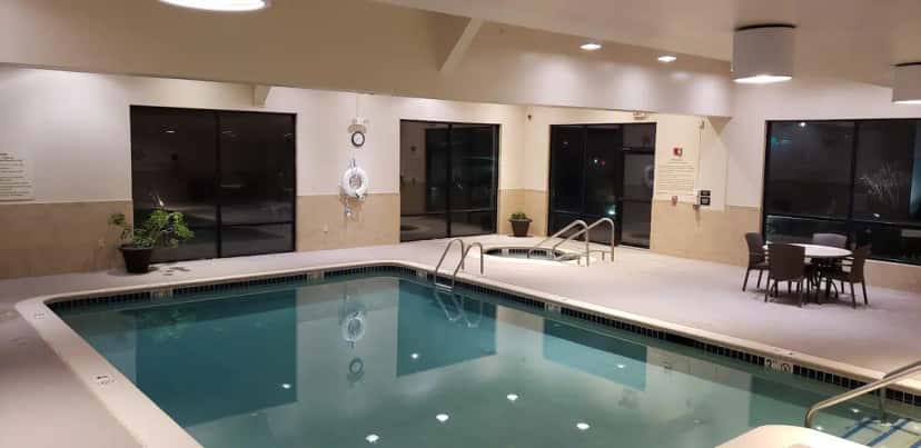 In-room hot tub at Hampton Inn Gettysburg in Gettysburg, PA
