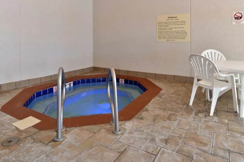 Shared indoor hot tub at Hampton Inn Grand Island
