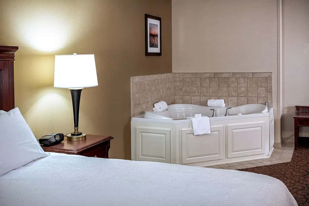 Private in-room jacuzzi at Hampton Inn Littleton