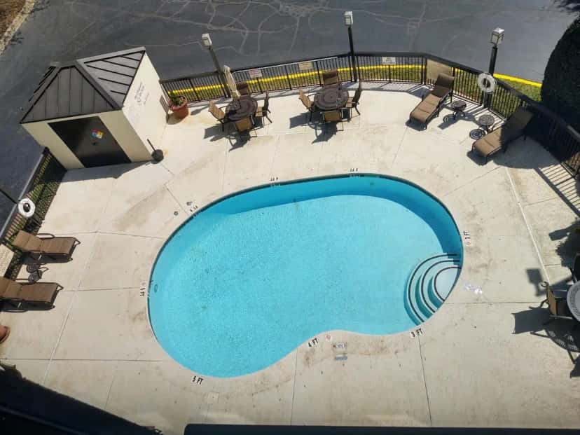 In-room hot tub at Hampton Inn Morganton in Morganton, NC