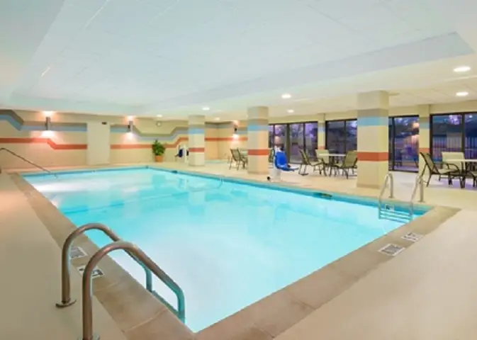 In-room hot tub at Hampton Inn Mt. Vernon in Mount Vernon, IL