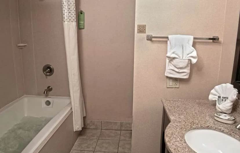 Hampton Inn Sanford hotel photo 1 in Sanford, North Carolina