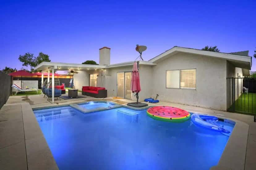 Private outdoor hot tub at Heated Pool - Jacuzzi - Firepit - Game Room in Hemet, CA