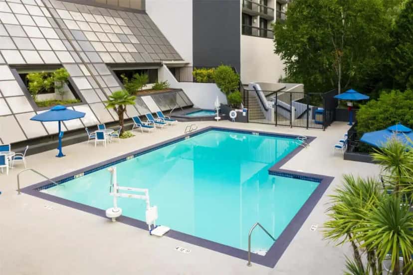 In-room hot tub at Hilton Bellevue in Bellevue, WA