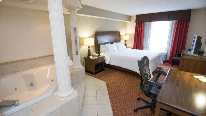 Hilton Garden Inn Chattanooga / Hamilton Place — view