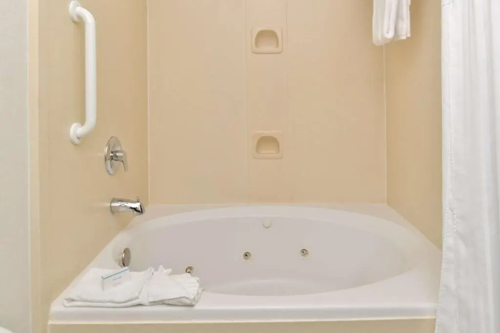 Private in-room jacuzzi tub in the King Room with Sofa Bed at Hilton Garden Inn Dallas/Addison