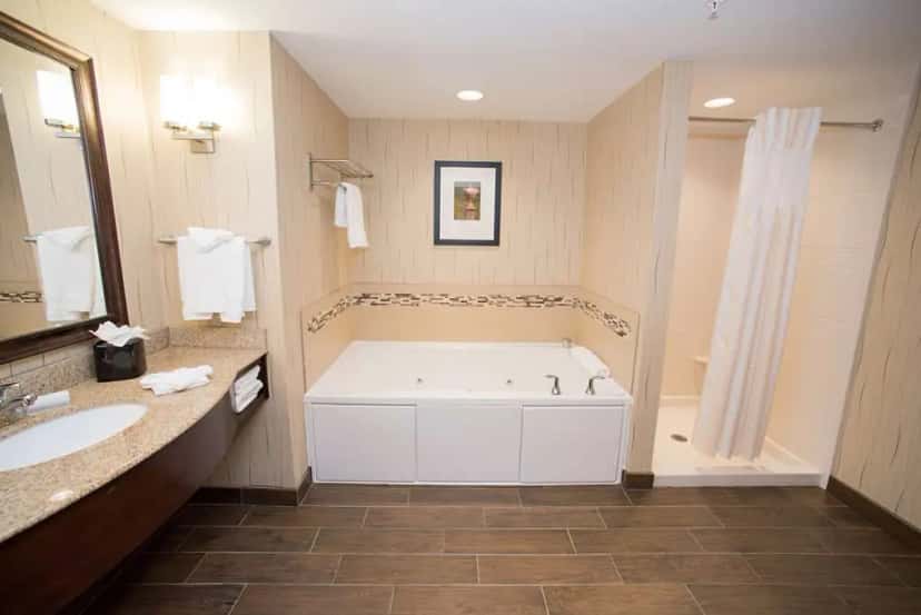 In-room hot tub at Hilton Garden Inn Dayton South-Austin Landing in Miamisburg, OH