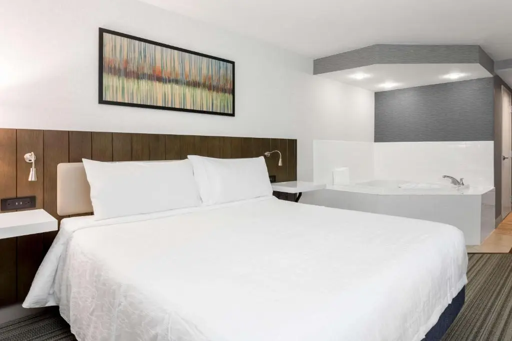 Private in-room jacuzzi tub in the King Room with Whirlpool at Hilton Garden Inn Reno