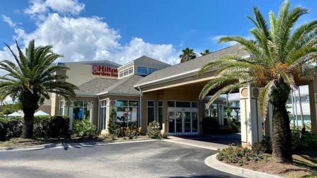 Hilton Garden Inn St. Augustine Beach — guest room
