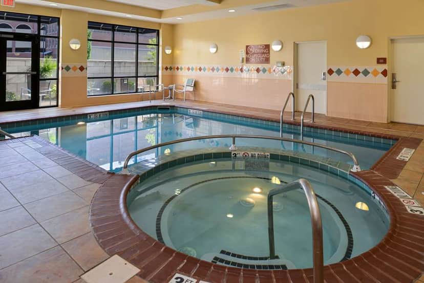 Shared indoor hot tub at Hilton Garden Inn Terre Haute