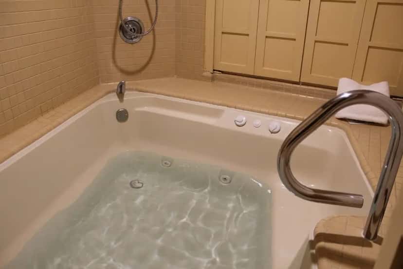 In-room hot tub at Hilton Vacation Club Tahoe Seasons Lake Tahoe in South Lake Tahoe, CA