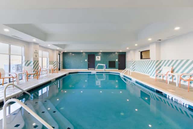 Holiday Inn Allentown-bethlehem By IHG — guest room