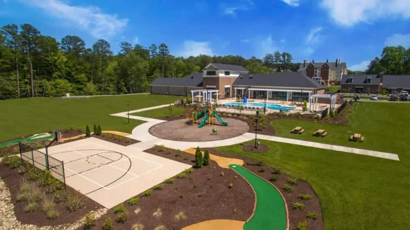 an aerial view of a backyard with a basketball court at Holiday Inn Club Vacations Williamsburg Resort in Williamsburg