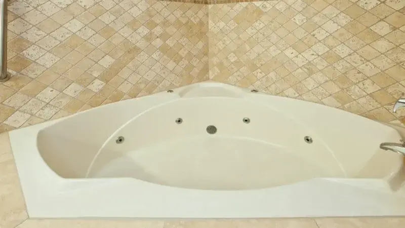 Hotels with jacuzzi in room in Bedford
