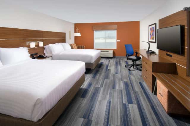 Holiday Inn Express & Suites New Braunfels By IHG — guest room