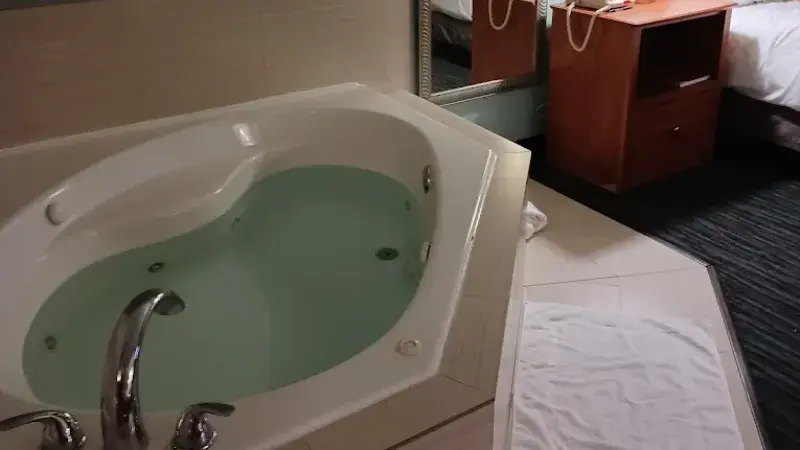 In-room hot tub at Holiday Inn Express & Suites Richmond-Brandermill-Hull St., an IHG Hotel in Midlothian, VA