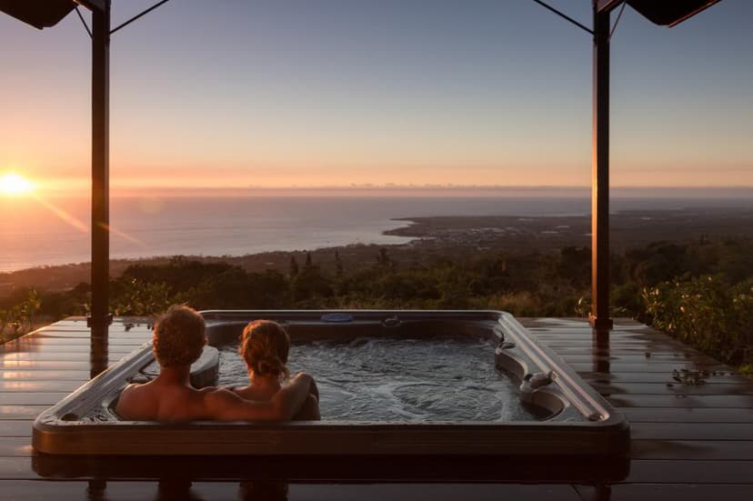 Holualoa Inn — a 2026 Editor's Choice hot tub stay in Holualoa, Hawaii