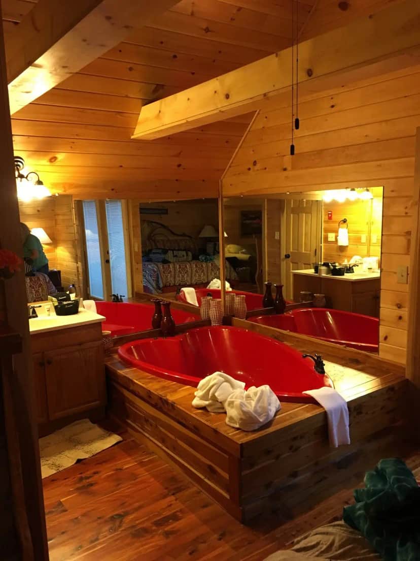 Honeymoon Hills Cabin Rentals hotel photo 1 in Gatlinburg, Tennessee