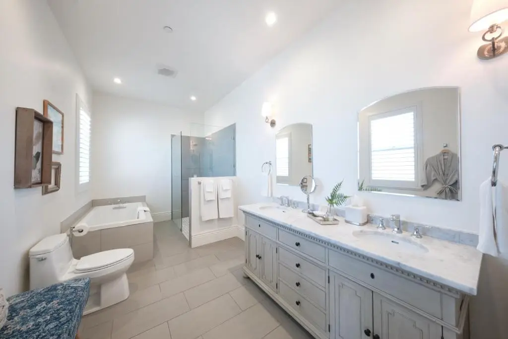 Private in-room jacuzzi tub in the Premiere Collection at The Napa Inn