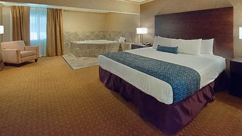Hotel Tempe/Phoenix Airport InnSuites Hotel & Suites hotel photo 1 in Tempe, Arizona