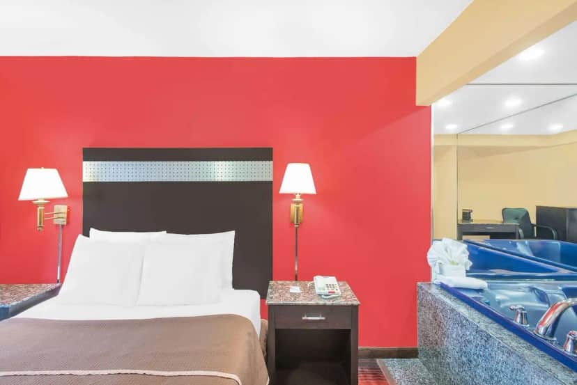 Private in-room jacuzzi at Howard Johnson by Wyndham North Bergen