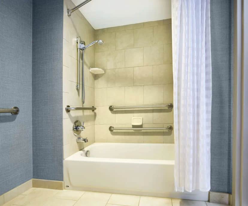 Deep soaking bathtub at Hyatt Place Grand Rapids South