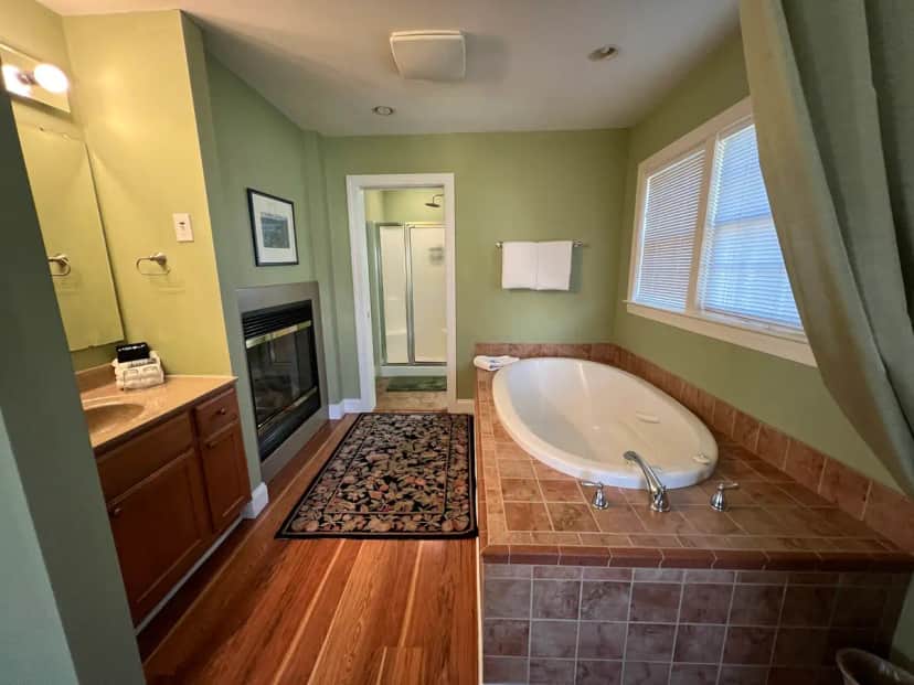 Deep soaking bathtub at Inn at Huntingfield Creek