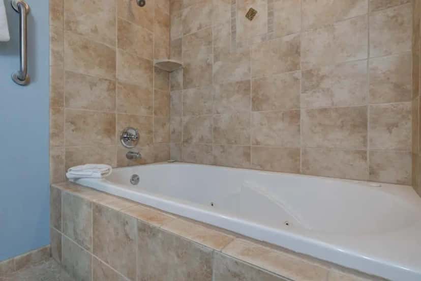 In-room jacuzzi tub at Inn of the Four Winds Seaside Oceanfront in Astoria, OR