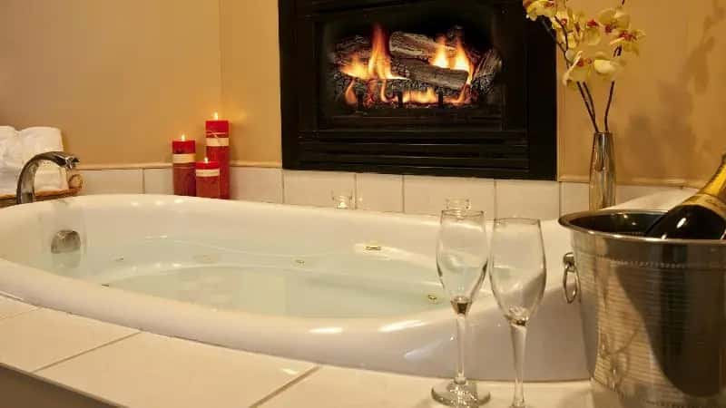 In-room hot tub at Inn on the Creek in Jackson, WY