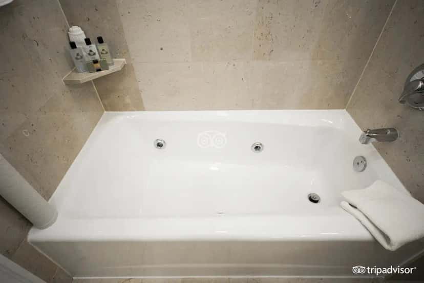 In-room hot tub at InterContinental Suites Hotel Cleveland, an IHG Hotel in Cleveland, OH