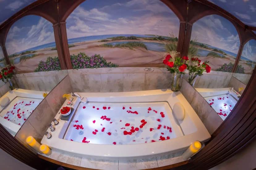 John Carver Inn & Spa hotel photo 1 in Plymouth, Massachusetts