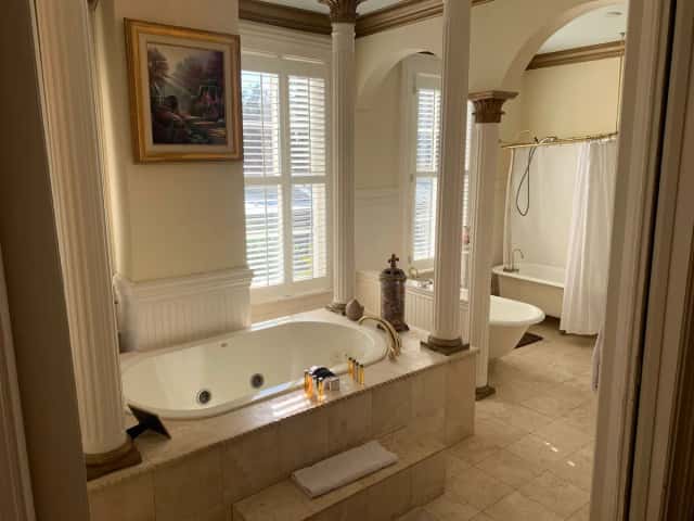 Jetted bathtub at Justine Inn Savannah