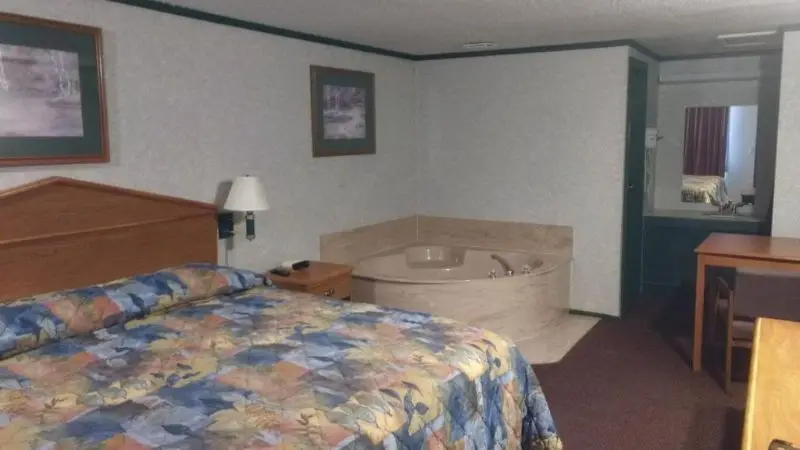 In-room hot tub at Kensington Inn in Howell, MI