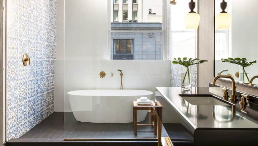 Kimpton Gray Hotel Deep soaking bathtub