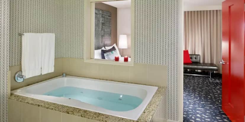 Kimpton Hotel Palomar Los Angeles Beverly Hills deep soaking bathtub