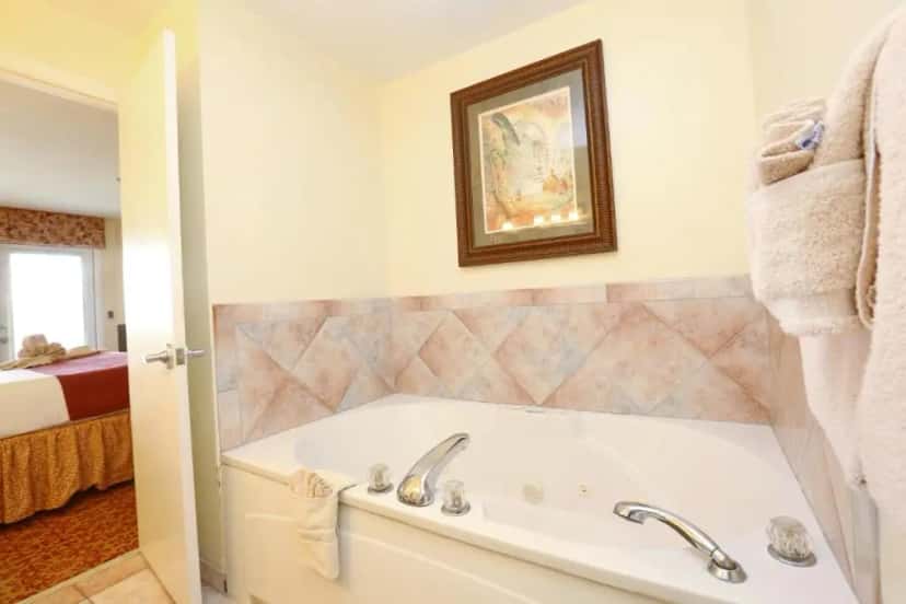 In-room hot tub at La Fiesta Ocean Inn & Suites in Saint Augustine Beach, FL