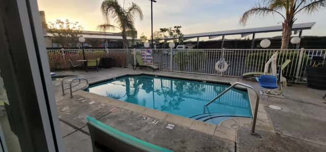 Shared outdoor hot tub