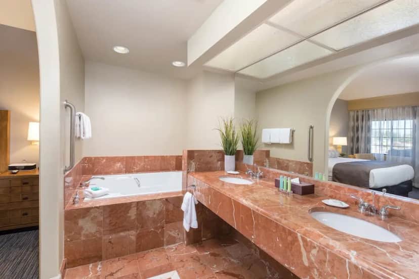 Private in-room jacuzzi tub in the Condo, 2 Bedrooms, Kitchen at Legacy Golf Resort