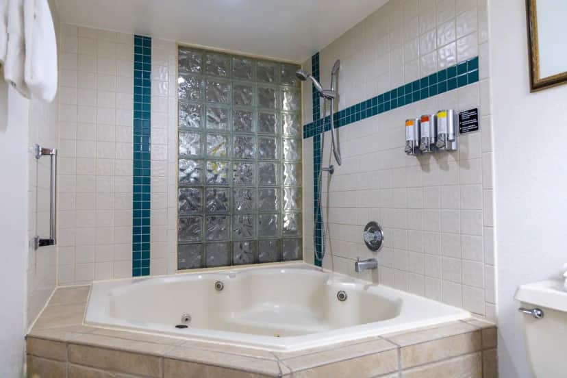 Private in-room jacuzzi tub at Legacy Vacation Resort Orlando-Kissimmee