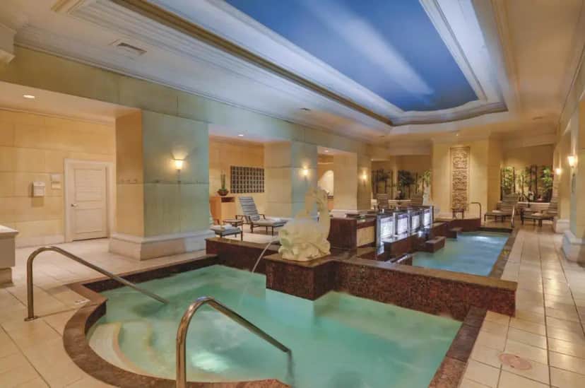 a jacuzzi tub in a hotel room at Mandalay Bay in Las Vegas