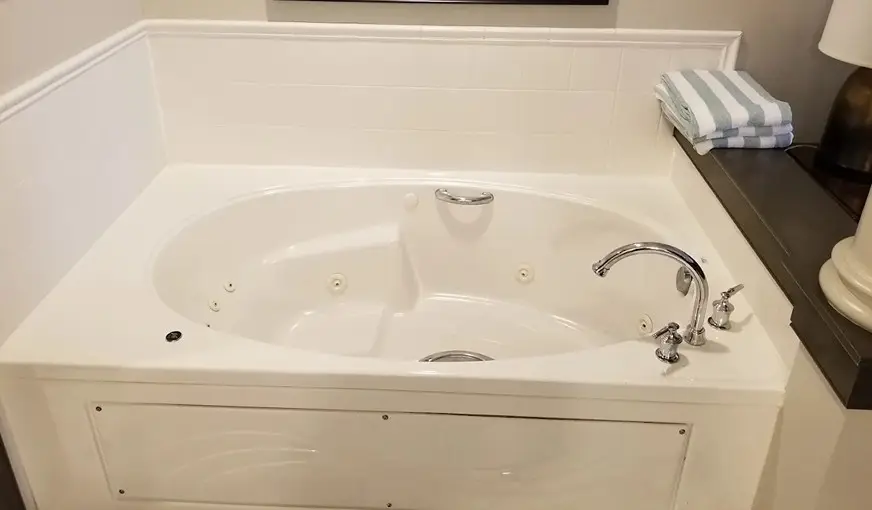 In-room hot tub at Marriott’s Fairway Villas in Galloway, NJ