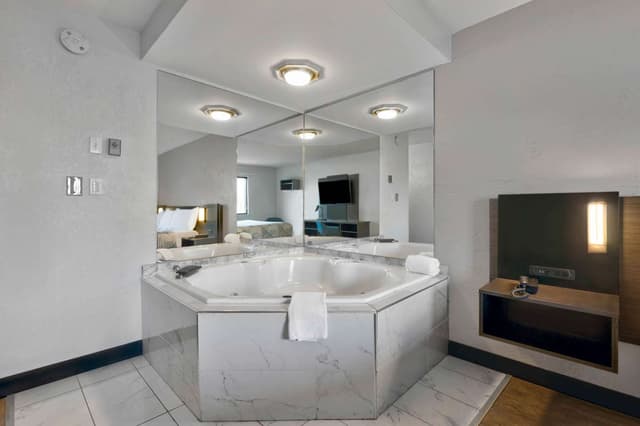 Private in-room hot tub