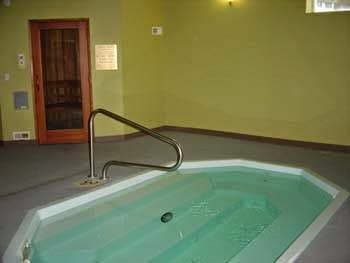 Palace Inn & Suites
