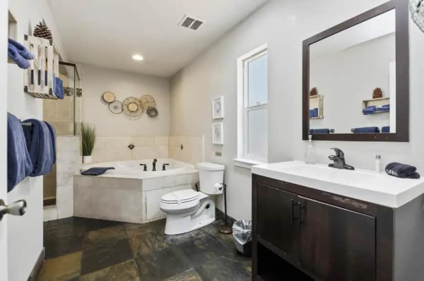 Private in-room jacuzzi tub in the King Suite with Spa Bath at PlayPark Lodge