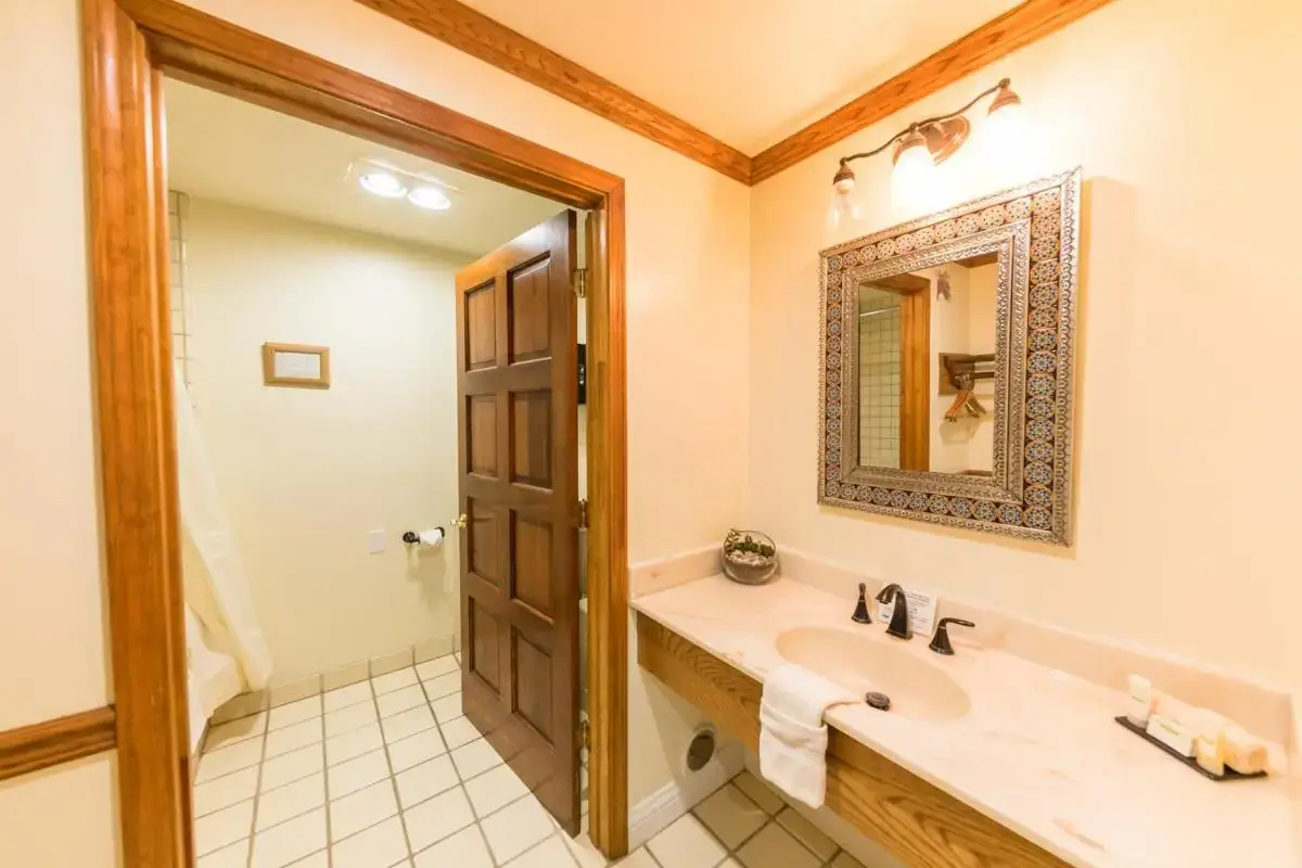 In-room hot tub at Posada de San Juan in Moss Landing, CA