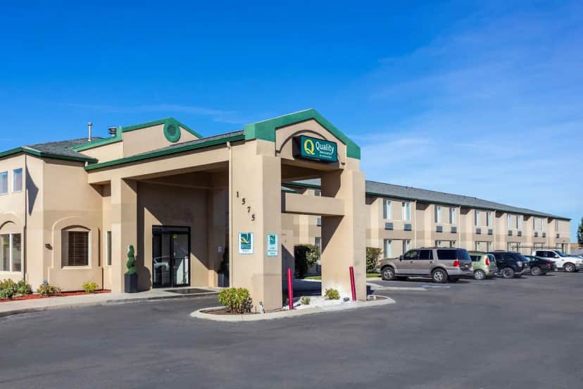 Quality Inn & Suites hotel photo 1 in Meridian, Idaho