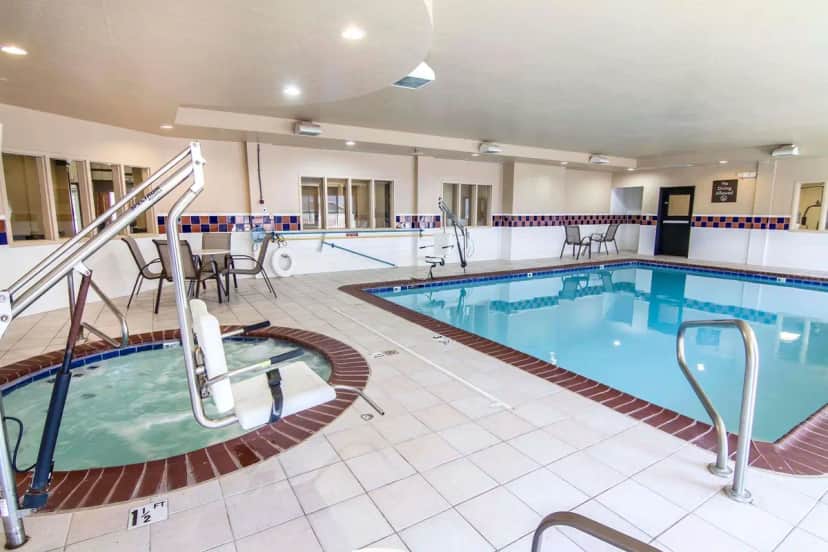 Shared indoor hot tub at Quality Inn & Suites I-35 / Walnut Hill