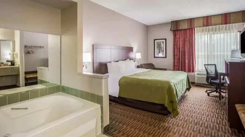 In-room hot tub at Quality Inn & Suites Lawrence – University Area in Lawrence, KS