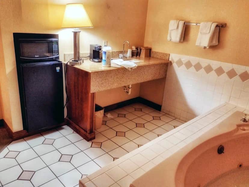 Private in-room jacuzzi tub at Quality Inn & Suites
